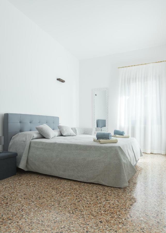 Residenza Pomponi Deluxe Apartment Венеция Екстериор снимка