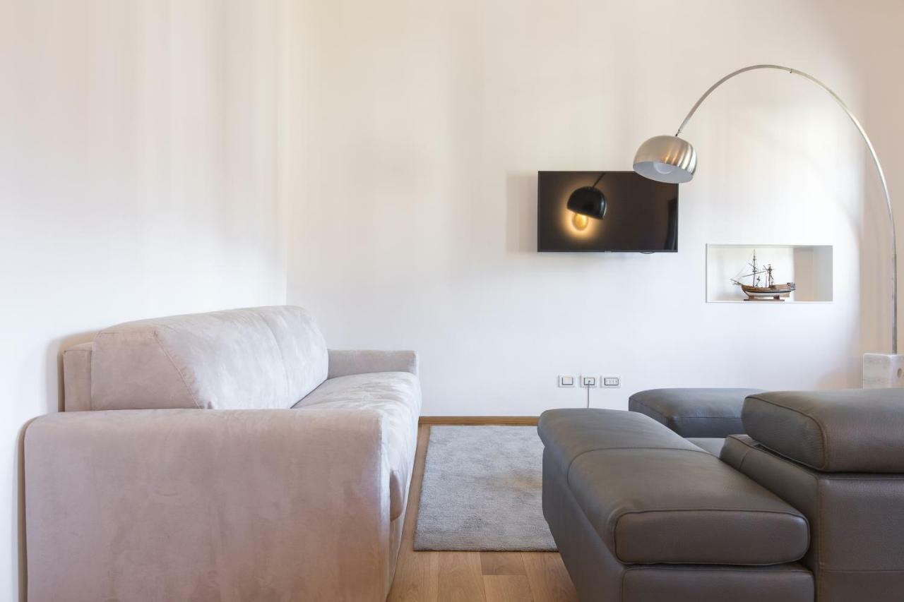 Residenza Pomponi Deluxe Apartment Венеция Екстериор снимка